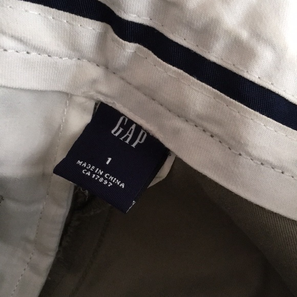 Shorts - Picture 4 of 4